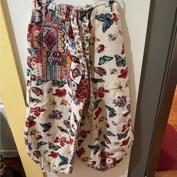 POL Multicolor Patterned Pants - Picture 1 of 3
